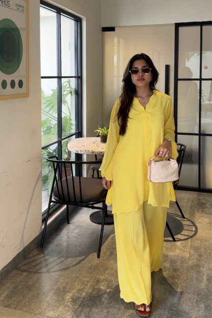 Butter Yellow Scallop Set